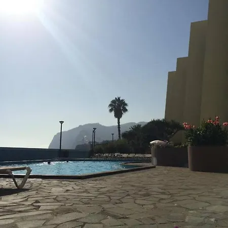 Peaceful Beachside Penthouse - 3 Bed 608 公寓