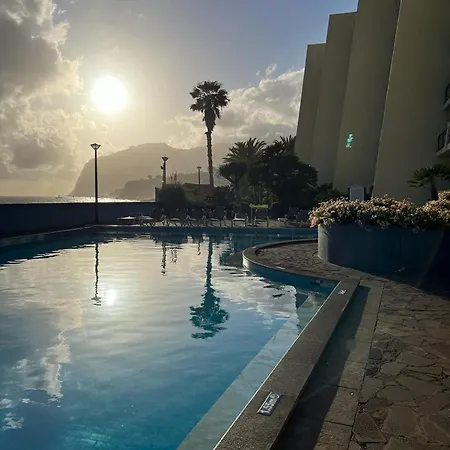 公寓 Peaceful Beachside Penthouse - 3 Bed 608 丰沙尔