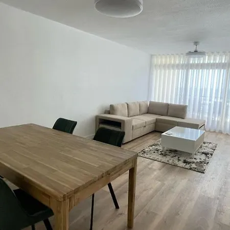 Peaceful Beachside Penthouse - 3 Bed 608 Apartamento