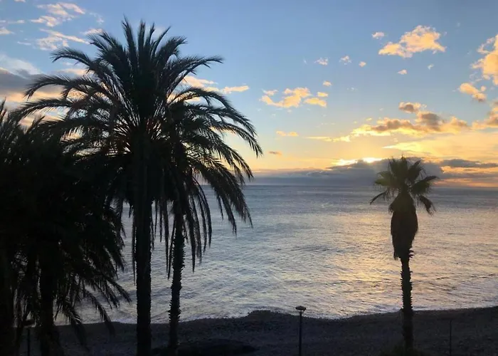 Apartament Peaceful Beachside Penthouse - 3 Bed 608 Funchal (Madeira)